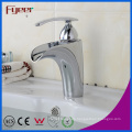 Fyeer Fashion Bathroom descubrió un gran flujo de agua Una sola manija Chrome Basin Faucet Grifo mezclador caliente y frío